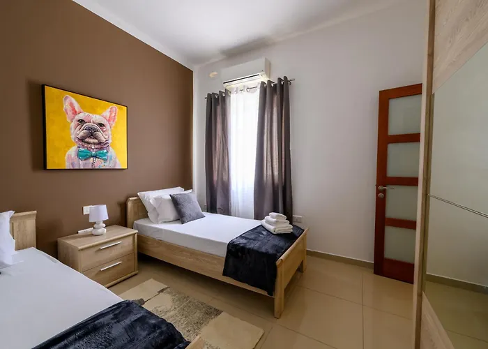 Breathtaking Penthouse Crimson Court B Апартаменты