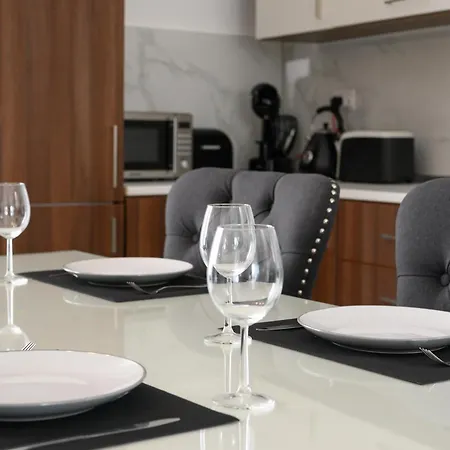 Breathtaking Penthouse Crimson Court B Apartament Is-Swieqi