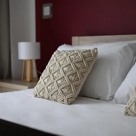 Breathtaking Penthouse Crimson Court B