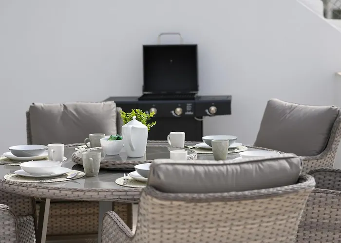 Breathtaking Penthouse Crimson Court B